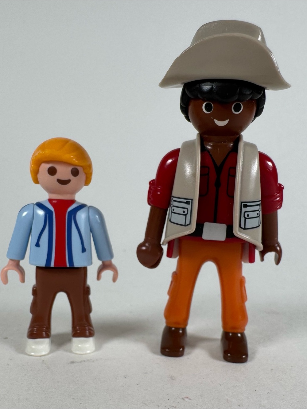 Playmobil Figure Jungle Dinosaur Guide Vest Hat Boy Blonde Blue Brown People
